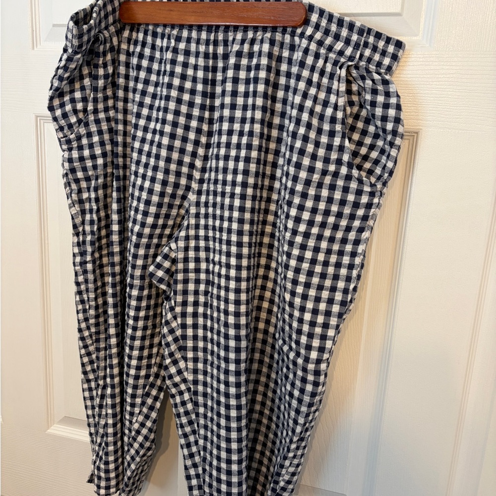 Navy and White Checkered Capris plus size 24w